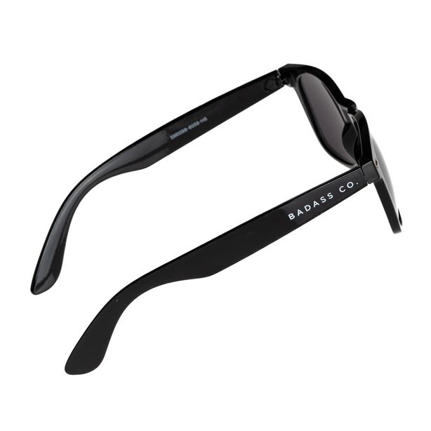 pol_pl_OKULARY-CLASSIC-BLACK-FLASH-BLACK-WHITE-002-3801_2